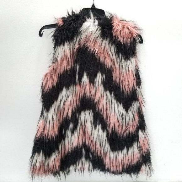 Rue 21 Faux Fur vest - Picture 2 of 3